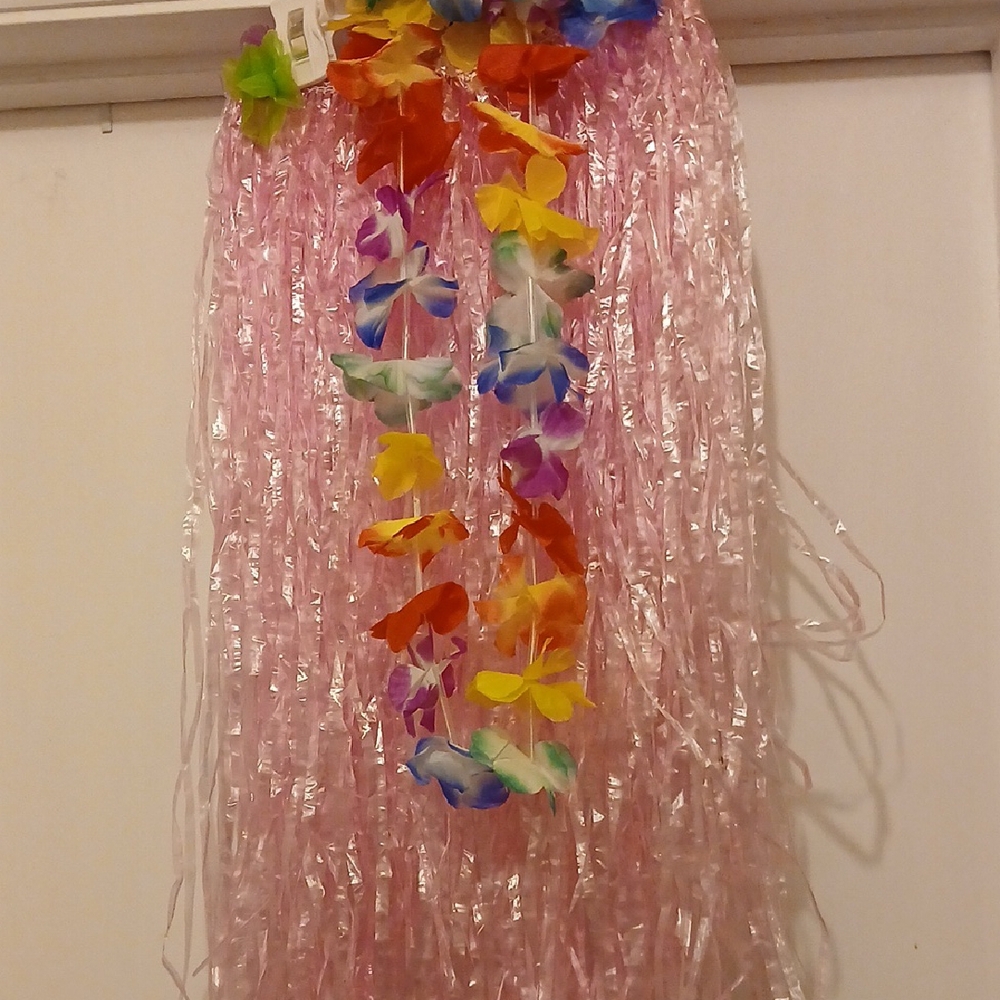 Colorful Hawaiian Lei with Pink Fringe